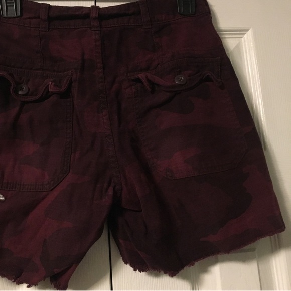 Free People Embroidered Scout Shorts Camo Floral - Picture 10 of 16